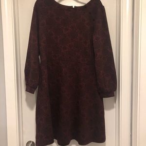 Long sleeve fit & flare jacquard dress!